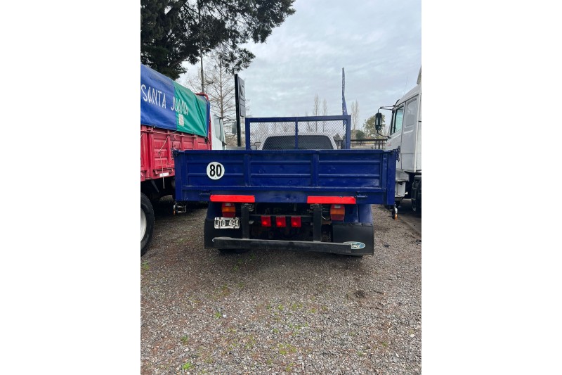 Ford F 4000/2011